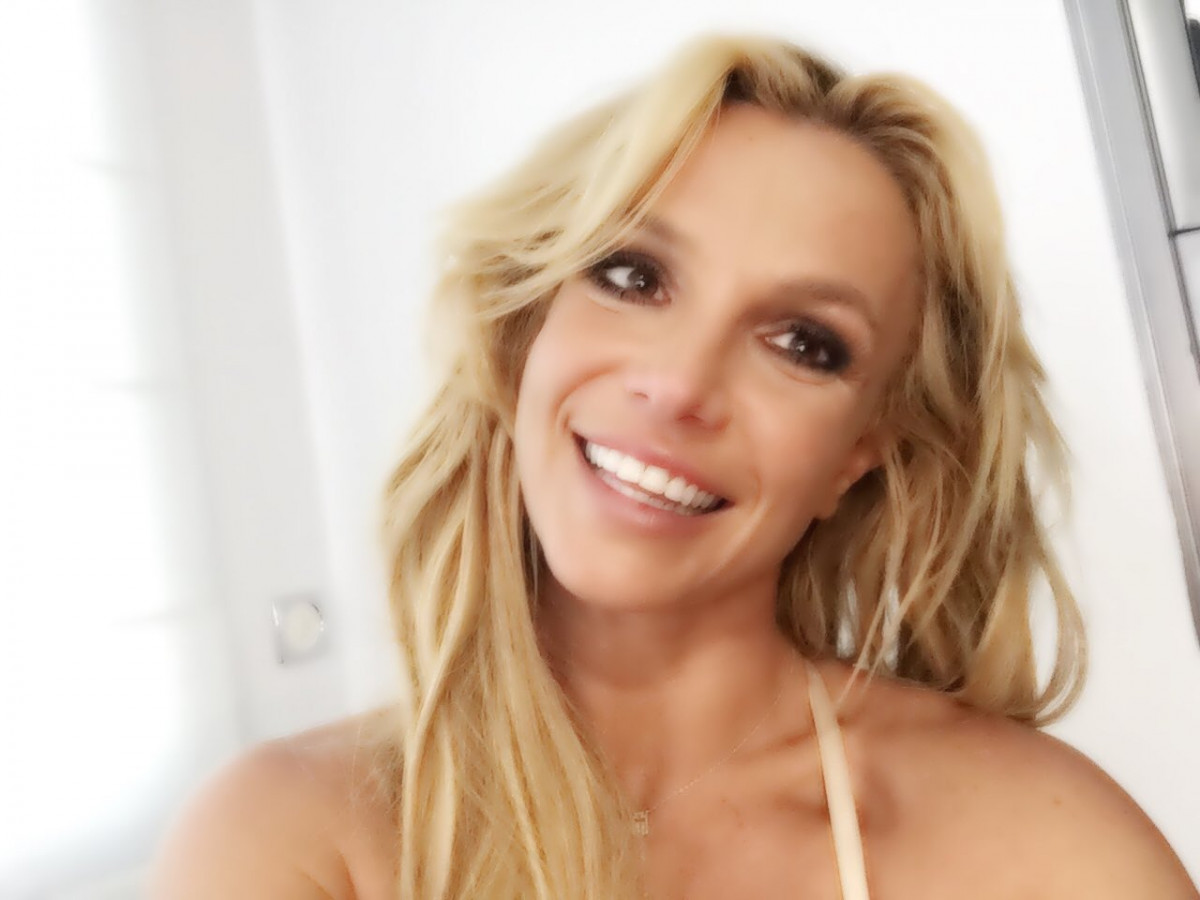 Britney Spears excited for new collab!