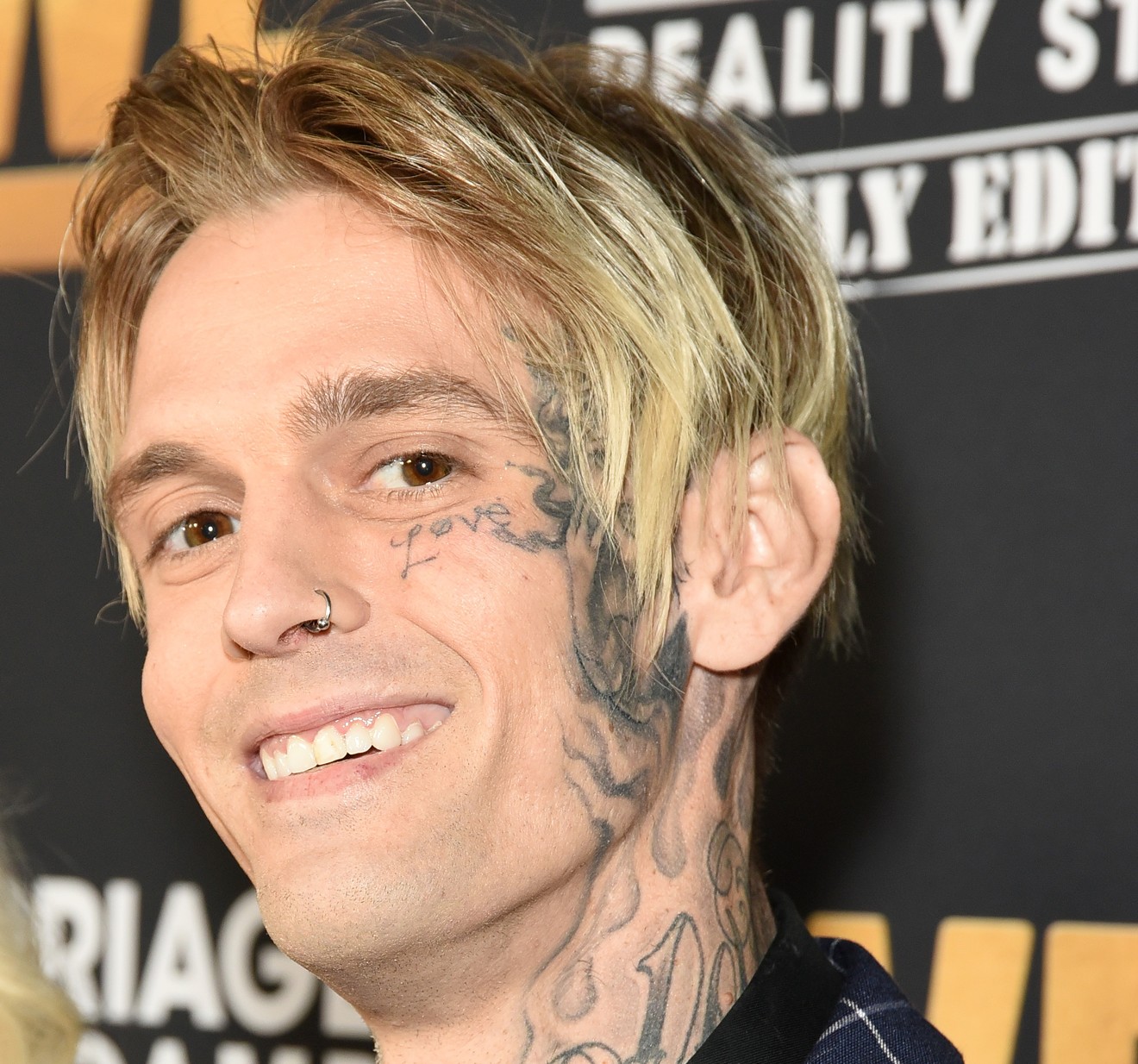 Aaron Carter is taking his girlfriend to court against defamation