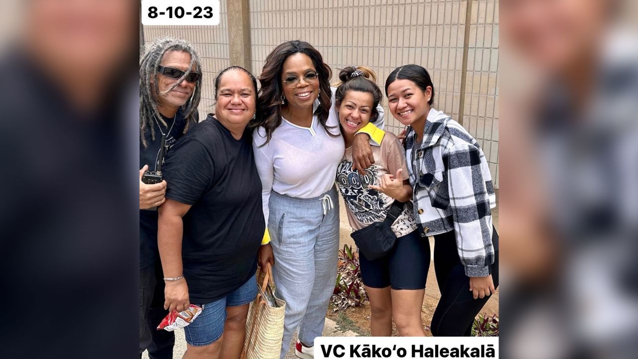 Oprah Hand-Delivers Aid in Maui